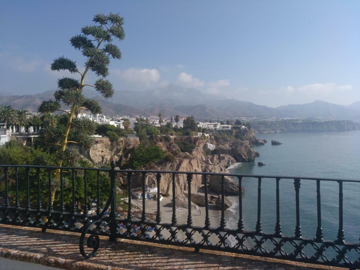 Apartamento Cala De Nerja-Lovely Exterior foto
