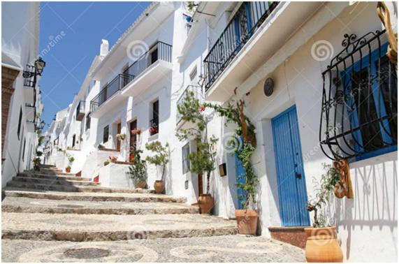 Apartamento Cala De Nerja-Lovely Exterior foto